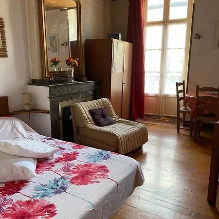 Autonomes * バニエール・ド・ビゴール